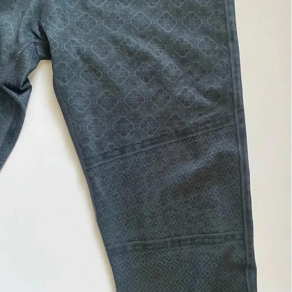 PrAna Roxanne Printed Leggings Pull On Stretch Small patchwork grey boho Moto - Picture 6 of 12